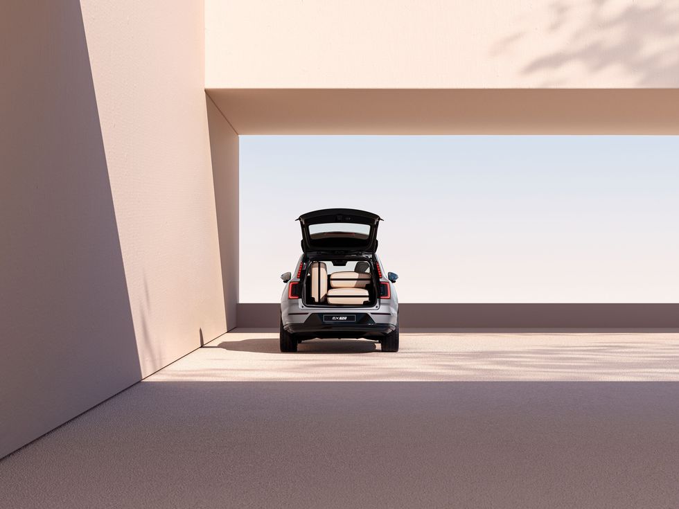 Volvo Announce All-New EX90 Electric